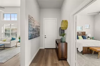 Photo #4: 20906633 Listing