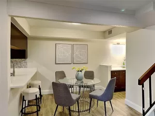 Photo #2: 20907615 Listing 