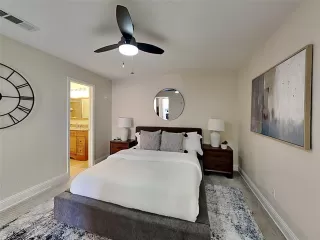 Photo #3: 20907615 Listing 