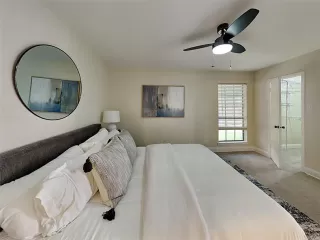 Photo #6: 20907615 Listing 