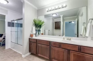 Photo #3: 20907629 Listing