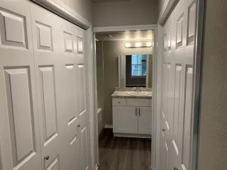 Photo #6: 20909067 Listing