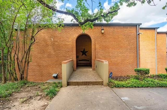 MLS: 20912407 Condo For Sale