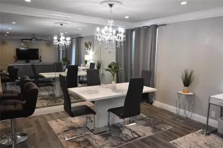 Photo #6: 20912407 Listing