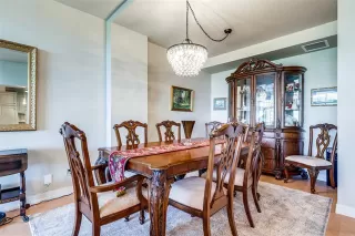 Photo #5: 20913367 Listing 