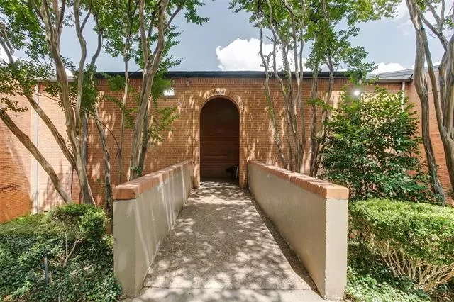 MLS: 20913836 Condo For Sale