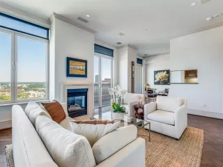 Photo #3: 20916361 Listing