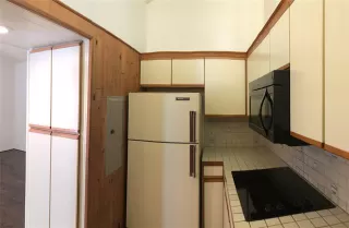 Photo #5: 20920000 Listing 