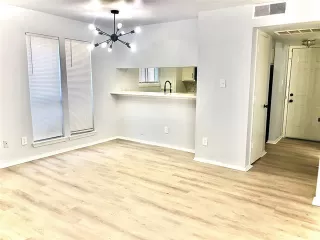 Photo #4: 20926414 Listing 