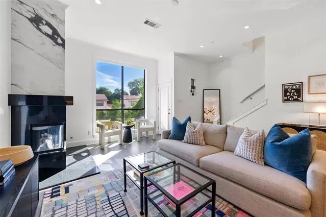 MLS: 20927162 Condo For Sale