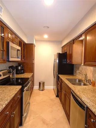 Photo #4: 20931237 Listing 