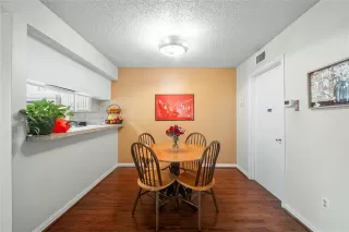 Photo #6: 20932302 Listing