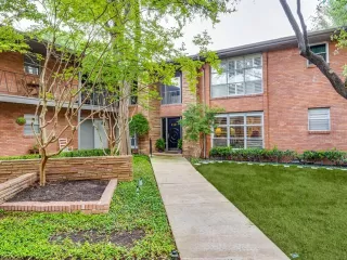 Photo #3: 20932674 Listing