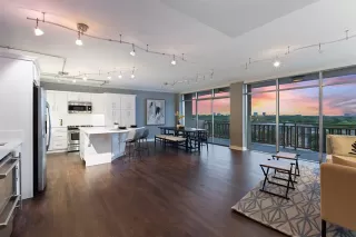More Details about MLS # 20932722 : 6211 W NORTHWEST #701