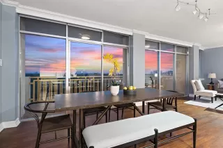 Photo #4: 20932722 Listing