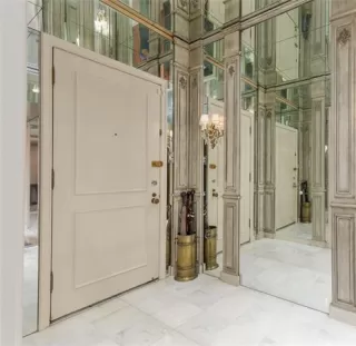 Photo #5: 20933428 Listing