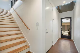 Photo #4: 20933481 Listing 