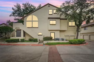 Photo #2: 20934496 Listing