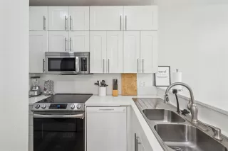 Photo #2: 20934886 Listing
