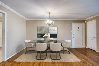 Photo #6: 20934918 Listing
