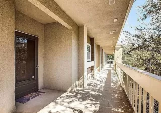 Photo #2: 20937224 Listing