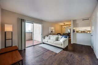 Photo #5: 20937711 Listing 