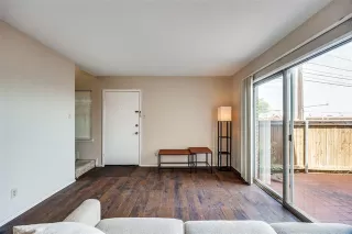 Photo #6: 20937711 Listing 