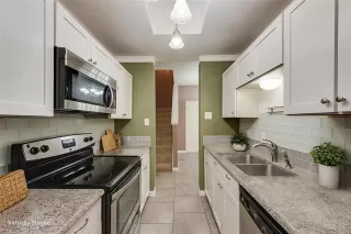 Photo #3: 20938692 Listing 