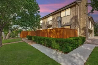 Photo #2: 20938704 Listing