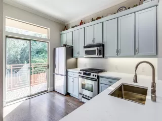 Photo #3: 20939597 Listing 