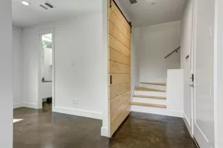 Photo #3: 20940563 Listing 