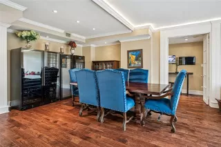 Photo #3: 20941905 Listing