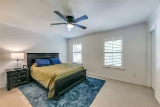 Photo #6: 20944477 Listing