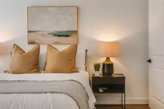 Photo #5: 20944580 Listing