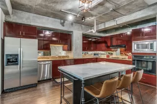 Photo #6: 20944650 Listing