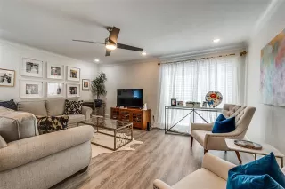 Photo #4: 20944897 Listing 