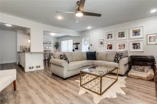 Photo #5: 20944897 Listing 