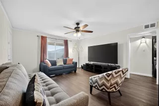 Photo #3: 20945324 Listing 