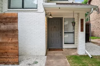 Photo #6: 20947668 Listing 