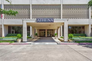 More Details about MLS # 20948216 : 6335 W NORTHWEST HIGHWAY #1314