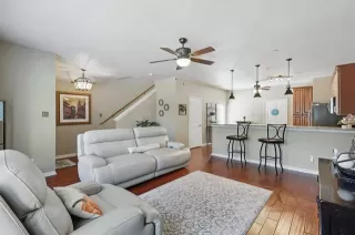 Primary Photo for MLS#: 20951277