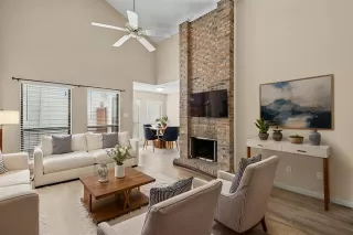 Photo #3: 20951913 Listing