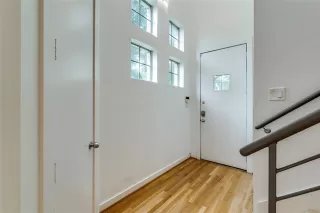 Photo #3: 20952125 Listing 