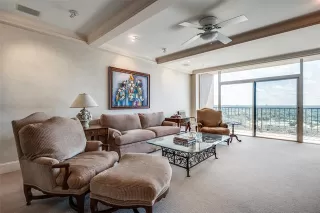 Photo #6: 20952179 Listing 