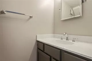 Photo #3: 20952913 Listing 