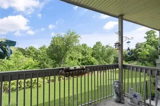 Photo #4: 20953386 Listing