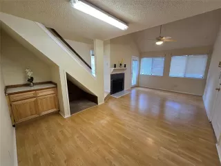 Photo #2: 20954397 Listing