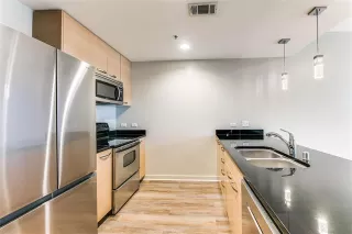 Photo #4: 20954464 Listing