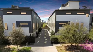 Photo #2: 20956608 Listing 