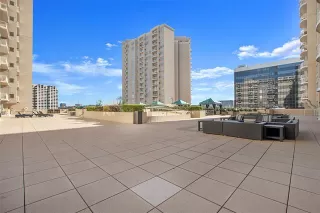 Photo #5: 20957069 Listing